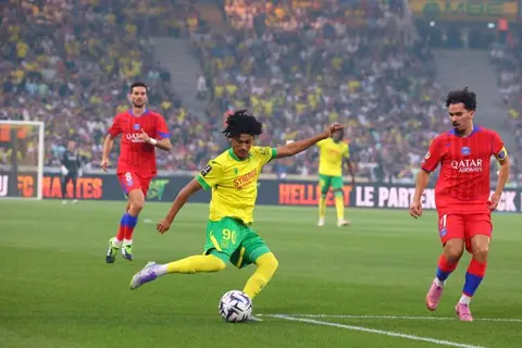 وكيل بن حطاب يكشف ليلا كورة.. حقيقة مفاوضات الأهلي مع اللاعب 